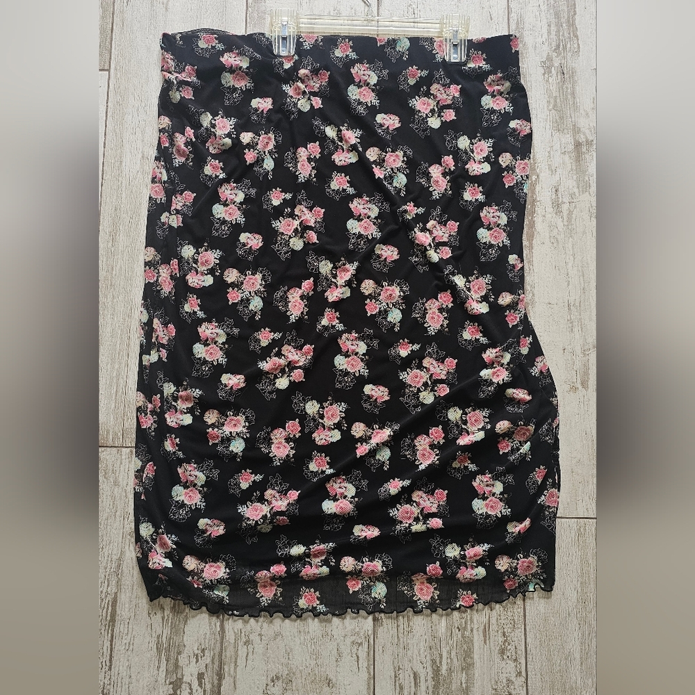 Torrid Black Floral Mesh Pencil Skirt 3X